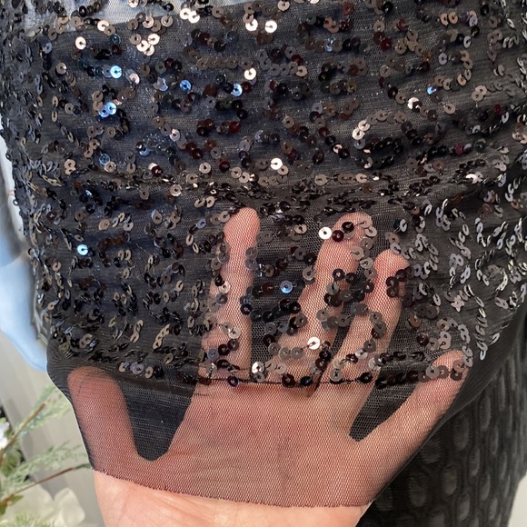 New Generation tulle sequins/beads top - Picture 5 of 16